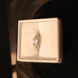 STERLING SILVER RING